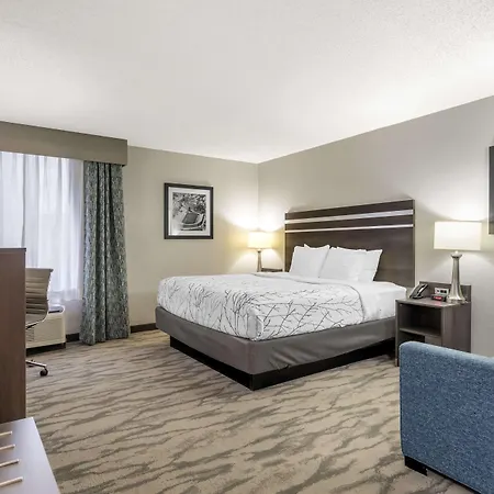 Best Western Plus Knoxville Cedar Bluff-2