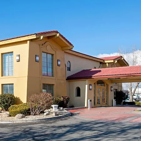 Days Inn By Wyndham Reno-2