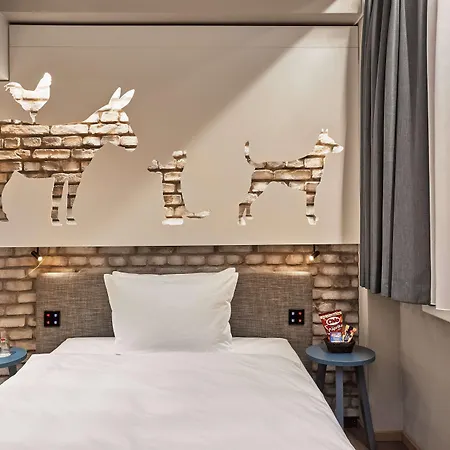 H+ Hotel Bremen-2