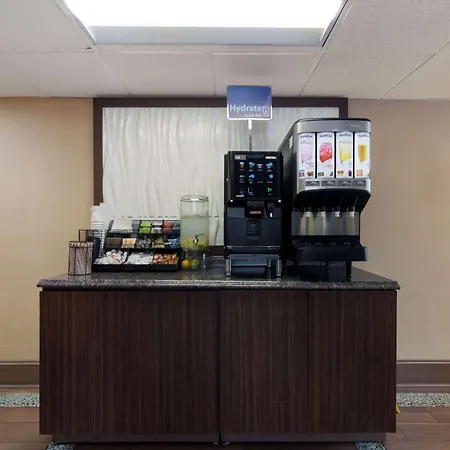 Best Western Hampton Coliseum Inn-2