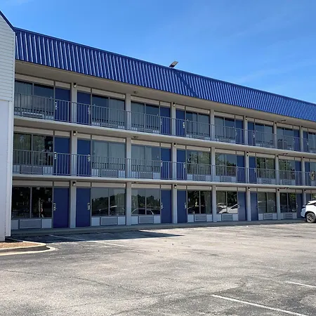 Days-Inn By Wyndham Baltimore Northwest-2