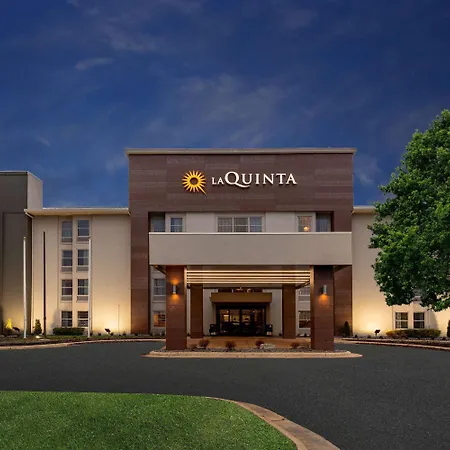 La Quinta By Wyndham Jonesboro-2