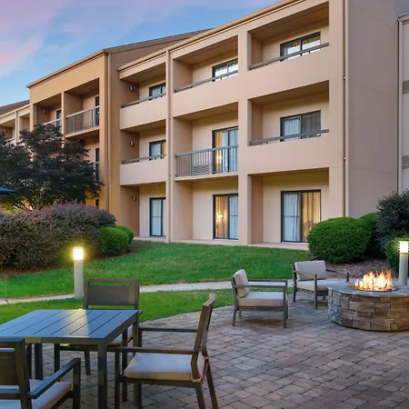 Courtyard By Marriott Little Rock West-3