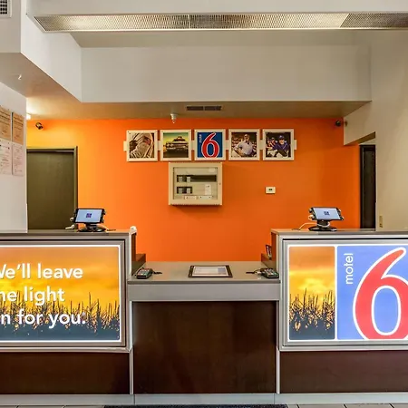 Motel 6-Bozeman, Mt-3