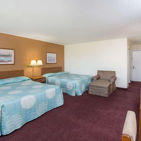 Knights Inn Kirksville-2