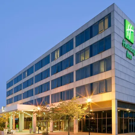 Holiday Inn Milton Keynes Central By Ihg-2