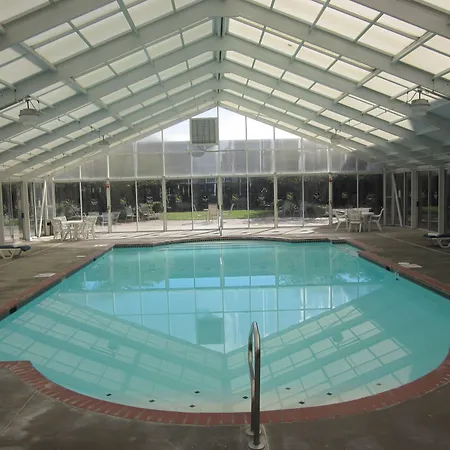 Quality Suites Lake Wright - Norfolk Airport-2