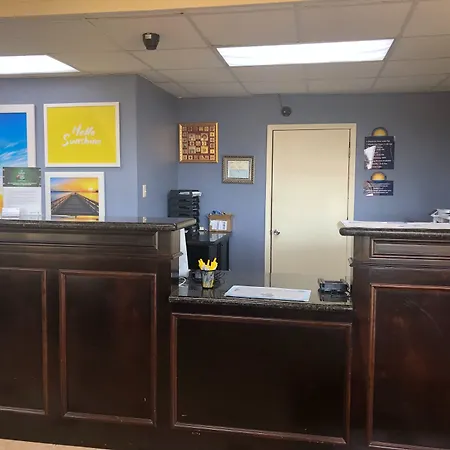 Days Inn By Wyndham Lake Charles-3