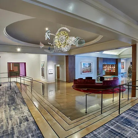 Saint Kate - The Arts Hotel-3