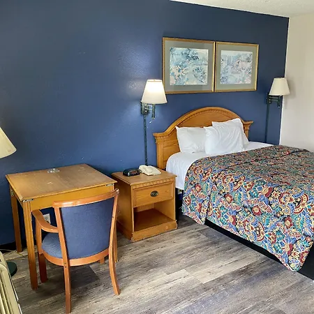 Americas Best Value Inn-3