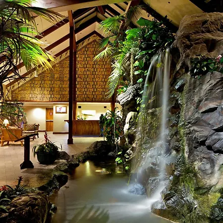Catamaran Resort Hotel And Spa-2