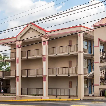 Econo Lodge Atlanta College Park-2