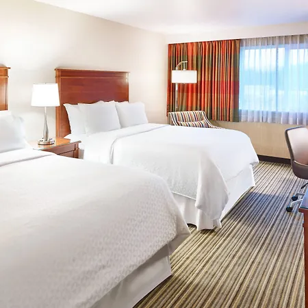 Four Points By Sheraton Bellingham Hotel & Conference Center-3