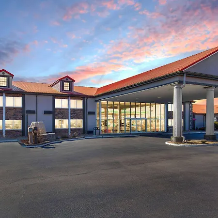Ramada By Wyndham Bowling Green-3