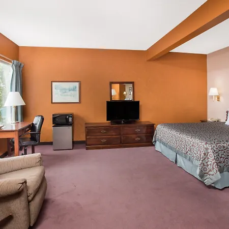 Days Inn By Wyndham Harrison-2
