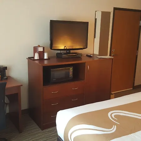 Quality Inn & Suites Steamboat Springs-2