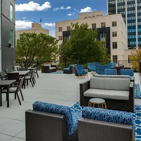 Fairfield Inn & Suites Fort Worth Downtown/Convention Center-3
