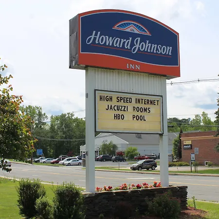 Howard Johnson By Wyndham Lenox-2