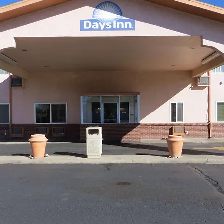 Days Inn By Wyndham Alamosa-3
