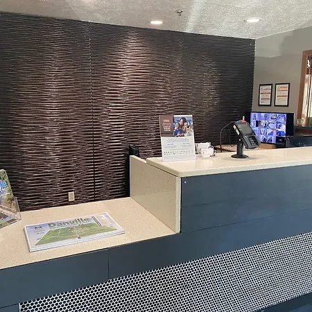 Baymont By Wyndham Danville Il-3