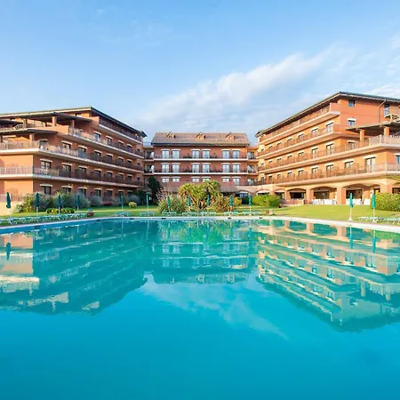 Resort Marina Di Castello Golf & Spa-2