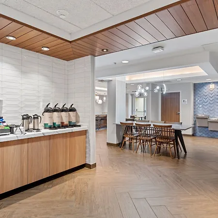Fairfield Inn & Suites By Marriott Hickory-3