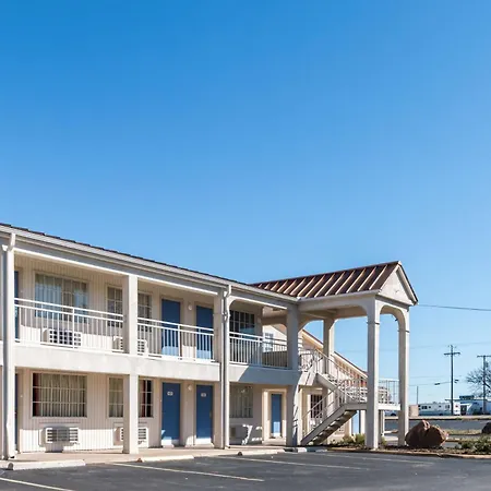Motel 6-Stephenville, Tx-2
