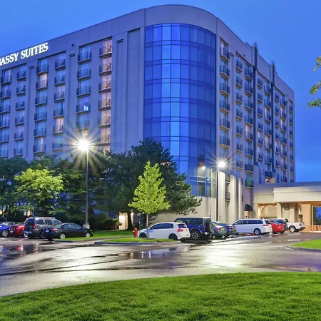 Embassy Suites By Hilton Minneapolis Airport-3