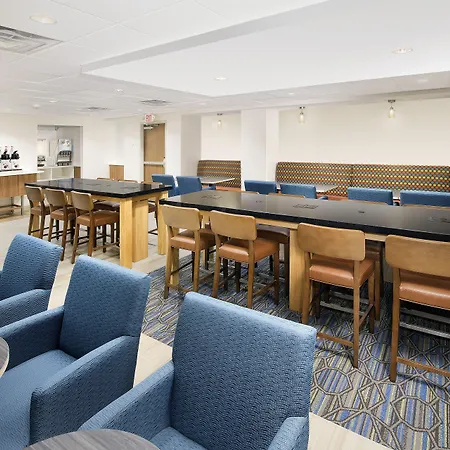 Holiday Inn Express & Suites College Park - University Area By Ihg-2