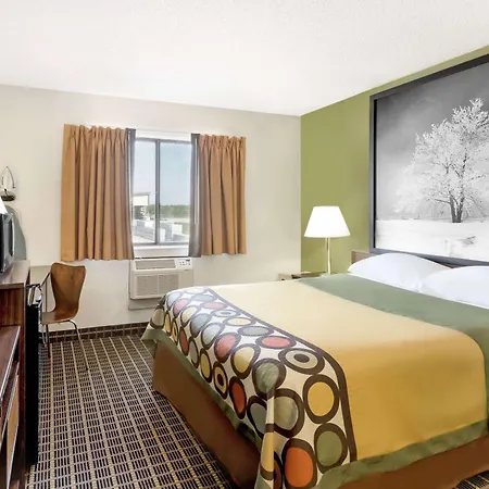 Super 8 By Wyndham Norfolk-2