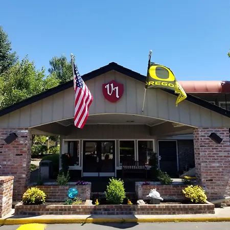 Village Inn-2