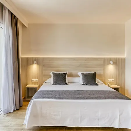 Hotel Emporium - Adults Only-2