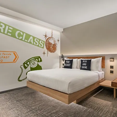 Moxy Belfast City-2
