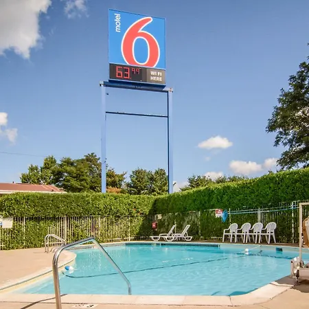 Motel 6-Leominster, Ma-2