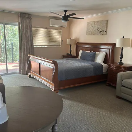 Peach Tree Inn-2