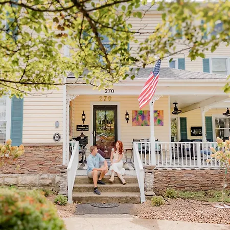 Montgomery Inn Bnb-2