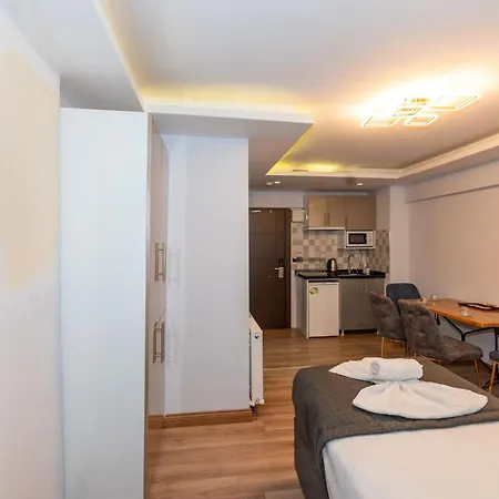 T-Square Residence-2