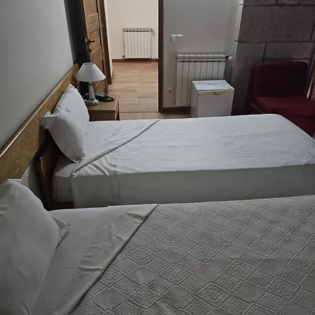 Hotel Cruz Da Mata-3