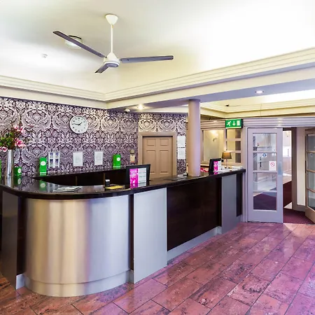 The Gardens Hotel-2