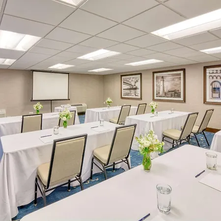 Doubletree By Hilton Port Huron-2