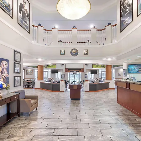 Hilton Vacation Club Varsity Club South Bend, In-3