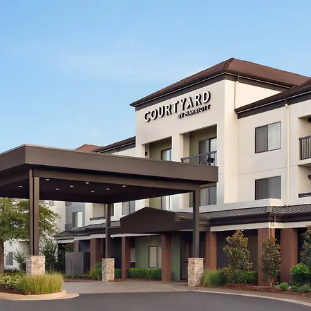Courtyard By Marriott Tulsa Central-2