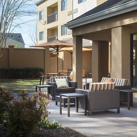 Courtyard By Marriott Dothan-2