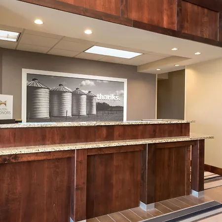 Hampton Inn Lawrence-3