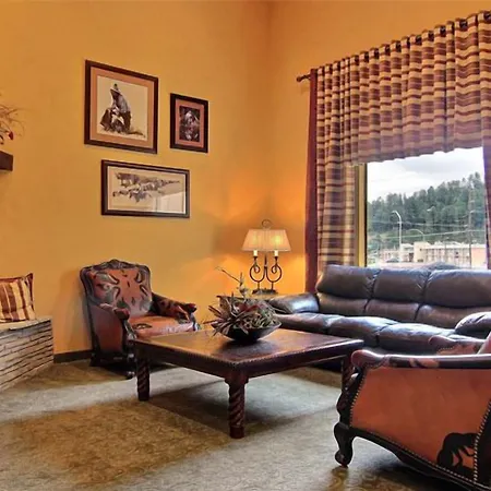 Ruidoso Mountain Inn-3