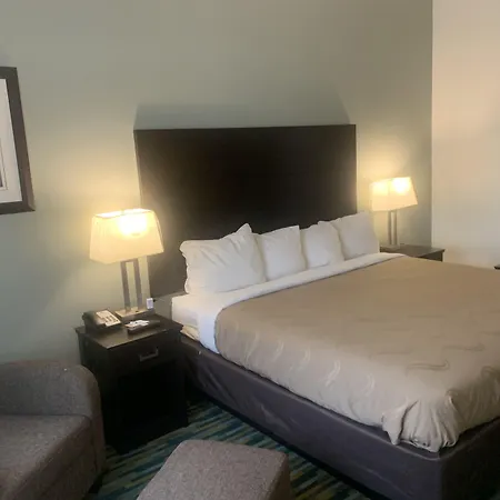 Quality Inn Winder-2