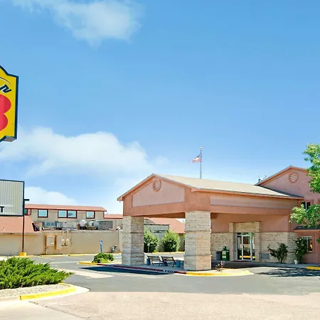 Super 8 By Wyndham Belen Nm-3