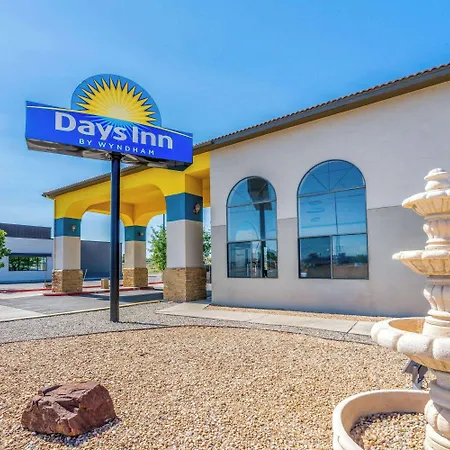 Days Inn By Wyndham Los Lunas-2
