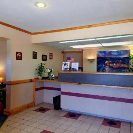Americas Best Value Inn - Garden City-3
