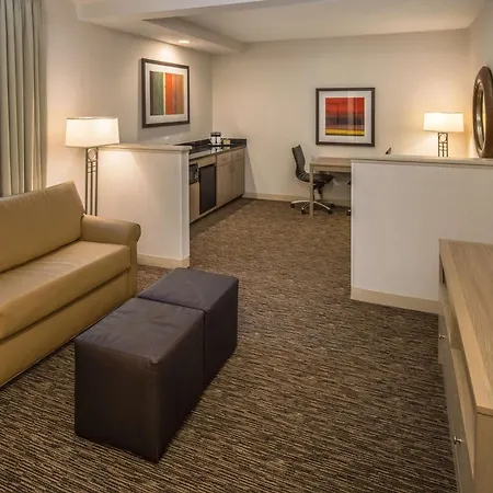 Doubletree By Hilton Vancouver-3